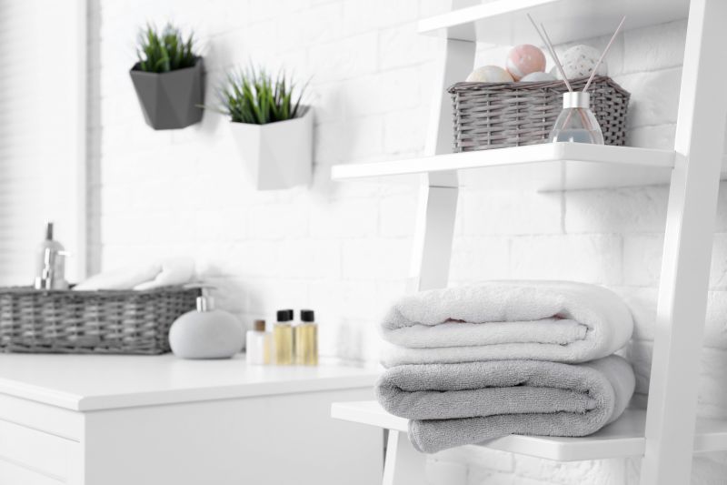Master Bathroom Accessories